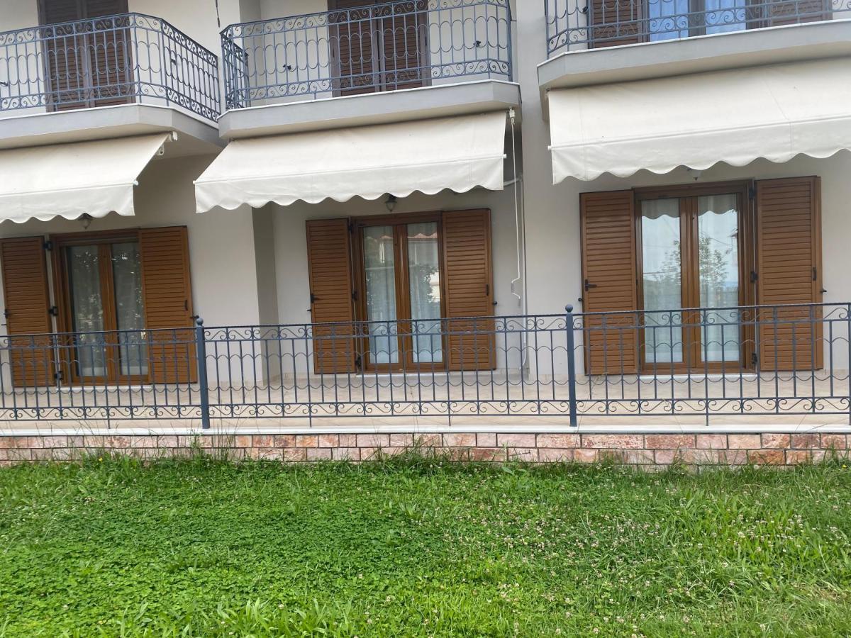 Coral Apartments Парга Екстер'єр фото